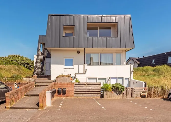 Beach House Alba
